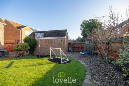 4 bedroom Detached house for sale in Garrick Lane, New Waltham, DN36