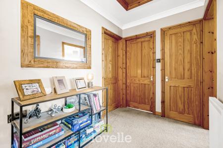 4 bedroom Detached house for sale in Garrick Lane, New Waltham, DN36