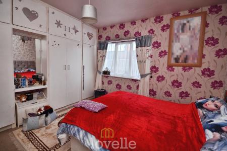 3 bedroom Terraced House for sale in Lovett Street, Cleethorpes, DN35