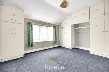 2 bedroom Terraced House for sale in Hinkler Street, Cleethorpes, DN35