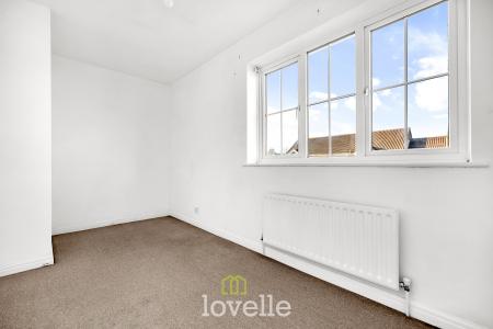 2 bedroom Terraced House for sale in Beck Walk, Cleethorpes, DN35