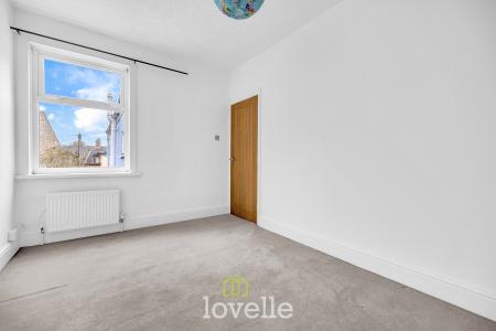 3 bedroom Terraced House for sale in Dolphin Street, Cleethorpes, DN35