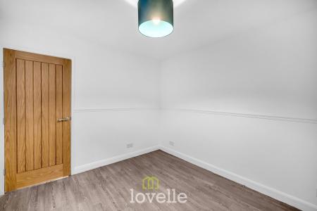 3 bedroom Terraced House for sale in Dolphin Street, Cleethorpes, DN35