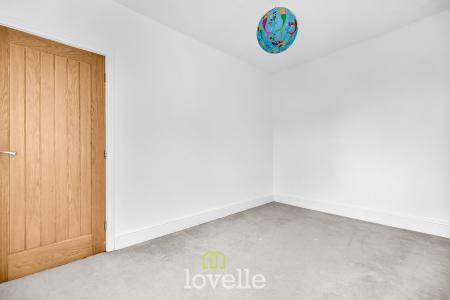 3 bedroom Terraced House for sale in Dolphin Street, Cleethorpes, DN35