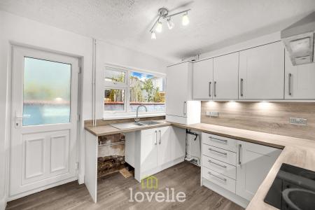 3 bedroom Terraced House for sale in Dolphin Street, Cleethorpes, DN35