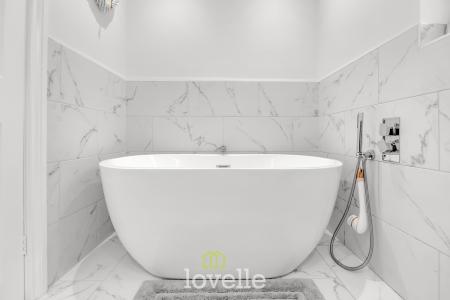 5 bedroom Detached house for sale in Chichester Road, Cleethorpes, DN35