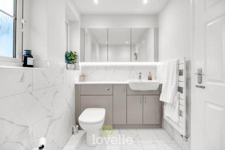 5 bedroom Detached house for sale in Chichester Road, Cleethorpes, DN35