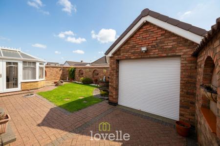 2 bedroom Detached bungalow for sale in Church Avenue, Humberston, DN36