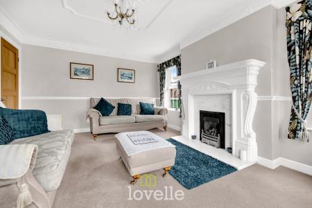 2 bedroom Detached bungalow for sale in Church Avenue, Humberston, DN36