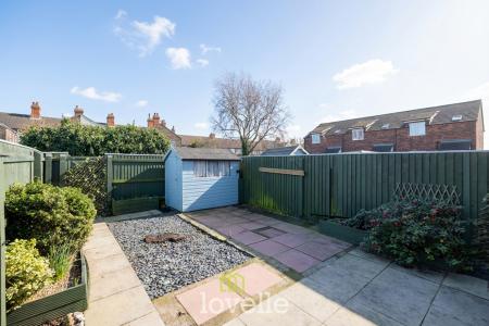 3 bedroom Town house for sale in Saunby Grove, Cleethorpes, DN35