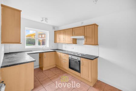 3 bedroom Town house for sale in Saunby Grove, Cleethorpes, DN35