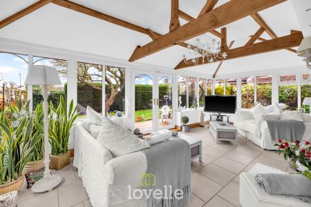 2 bedroom Cottage for sale in Church Lane, Humberston, DN36