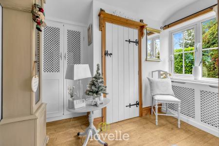 2 bedroom Cottage for sale in Church Lane, Humberston, DN36