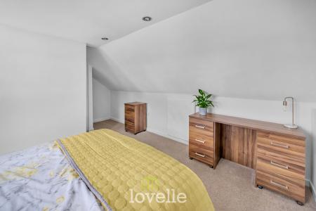 3 bedroom Semi-detached bungalow for sale in Queen Elizabeth Road, Humberston, DN36