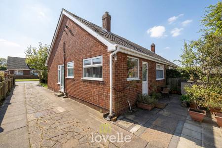 3 bedroom Semi-detached bungalow for sale in Pretymen Crescent, New Waltham, DN36