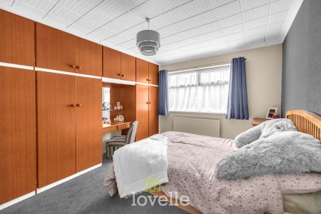 3 bedroom Semi-detached bungalow for sale in Pretymen Crescent, New Waltham, DN36