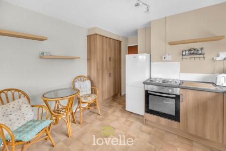 3 bedroom Semi-detached bungalow for sale in Curzon Avenue, Cleethorpes, DN35