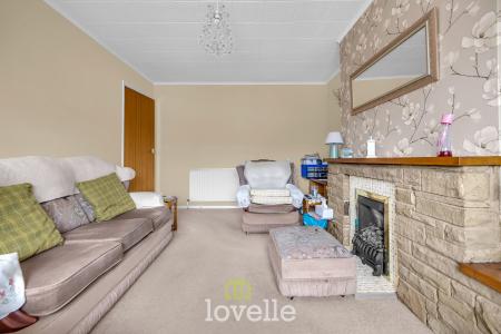 3 bedroom Semi-detached bungalow for sale in Curzon Avenue, Cleethorpes, DN35