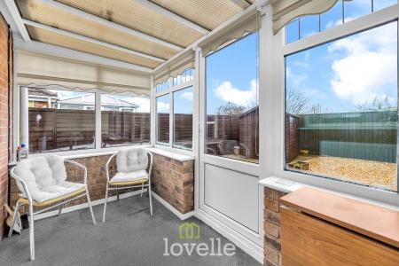 3 bedroom Semi-detached bungalow for sale in Curzon Avenue, Cleethorpes, DN35