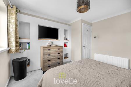 3 bedroom Semi-detached house for sale in Eskham Close, Cleethorpes, DN35