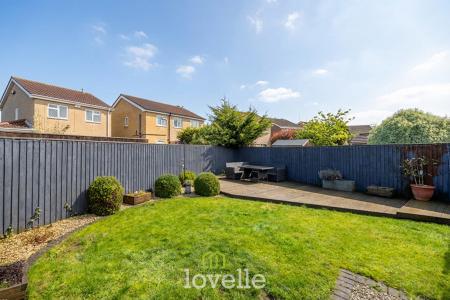 3 bedroom Semi-detached house for sale in Eskham Close, Cleethorpes, DN35
