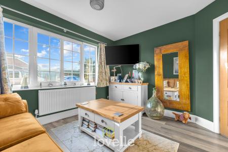 3 bedroom Link detached house for sale in Forest Way, Humberston, DN36