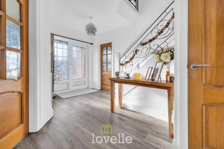 3 bedroom Link detached house for sale in Forest Way, Humberston, DN36