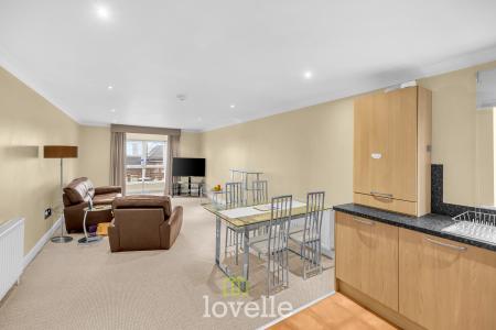 2 bedroom Apartment for sale in St Josephs Court, Cleethorpes, DN35
