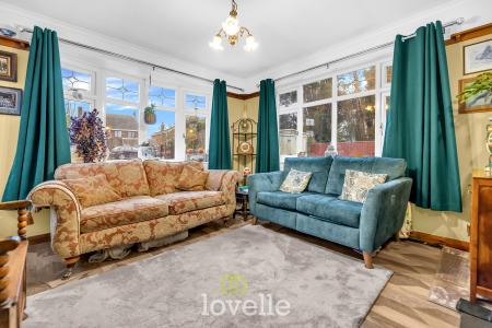 2 bedroom Semi-detached bungalow for sale in Lock Road, North Cotes, DN36