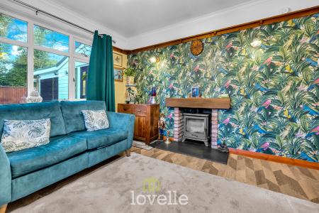 2 bedroom Semi-detached bungalow for sale in Lock Road, North Cotes, DN36