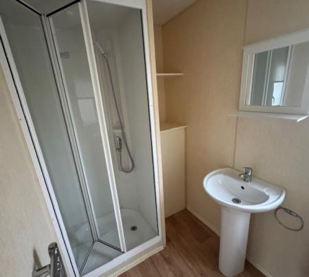 3 bedroom Park home for sale in North Sea Lane, Cleethorpes, DN36