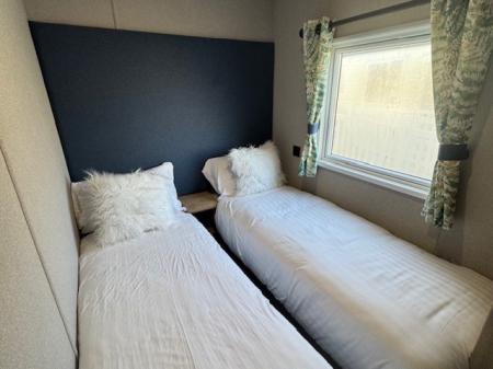 2 bedroom Park home for sale in North Sea Lane, Cleethorpes, DN36