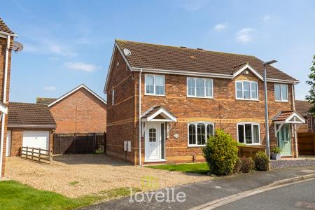 Primrose Way, Cleethorpes, DN35