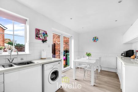 3 bedroom Semi-detached house for sale in Primrose Way, Cleethorpes, DN35