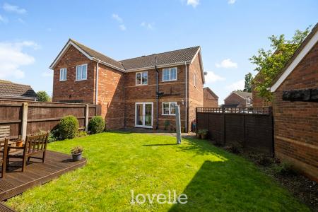 3 bedroom Semi-detached house for sale in Primrose Way, Cleethorpes, DN35