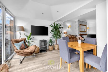 3 bedroom End of terrace house for sale in Queens Parade, Cleethorpes, DN35