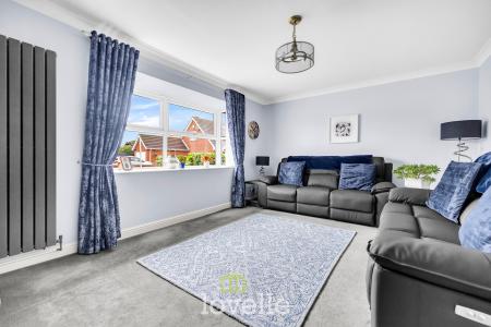 4 bedroom Detached house for sale in Newlands Park, Humberston, DN36