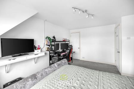 4 bedroom Detached house for sale in Newlands Park, Humberston, DN36