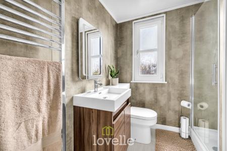 4 bedroom Detached house for sale in Newlands Park, Humberston, DN36