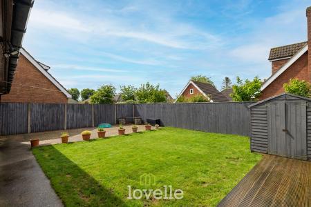 4 bedroom Detached house for sale in Newlands Park, Humberston, DN36