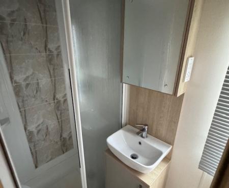 3 bedroom Park home for sale in North Sea Lane, Cleethorpes, DN36