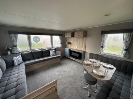 3 bedroom Park home for sale in North Sea Lane, Cleethorpes, DN36