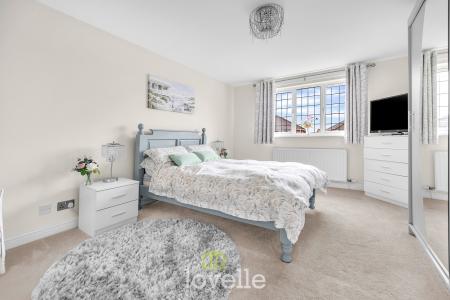 4 bedroom Detached house for sale in Garrick Lane, New Waltham, DN36