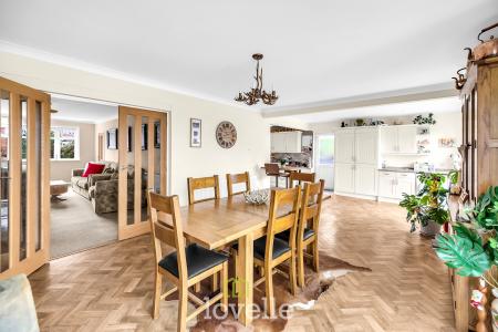 4 bedroom Detached house for sale in Churchthorpe, Fulstow, LN11