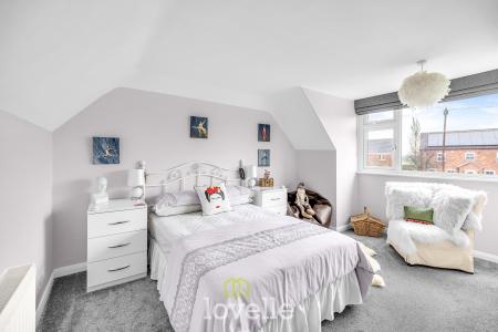 4 bedroom Detached house for sale in Churchthorpe, Fulstow, LN11