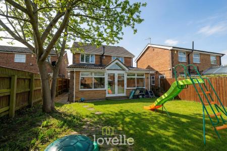 4 bedroom Detached house for sale in Wyndham Road, New Waltham, DN36