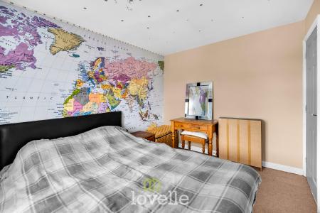 4 bedroom Detached house for sale in Wyndham Road, New Waltham, DN36