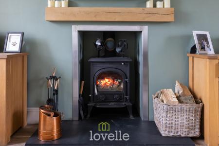 6 bedroom Detached house for sale in Cassbrook Drive, Fulstow, LN11