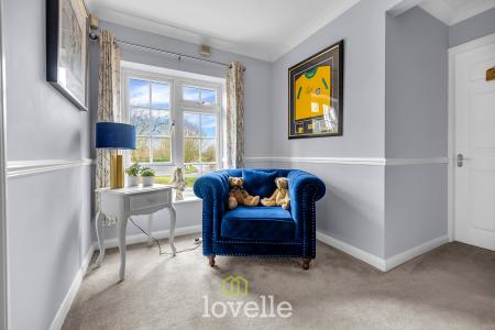 6 bedroom Detached house for sale in Cassbrook Drive, Fulstow, LN11