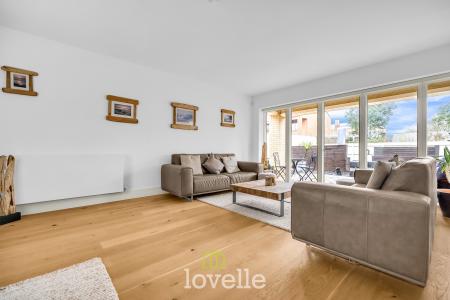 4 bedroom Detached house for sale in The Birches, Humberston, DN36